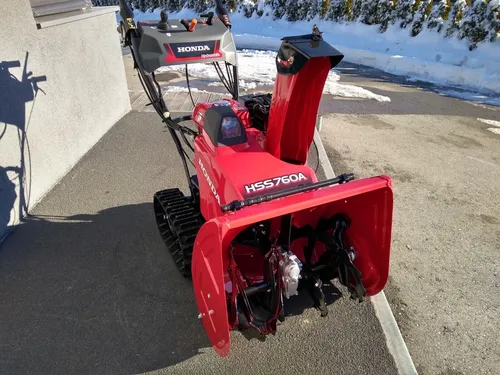 Benzin Schneefräse HONDA HSS 760A T