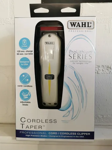 Wahl Professional Cordless Taper Haarschneider - Haar- & Bartschneidegeräte, kabelloser Haarschneider für präzise Schnitte und maximale Flexibilität beim Frisieren.