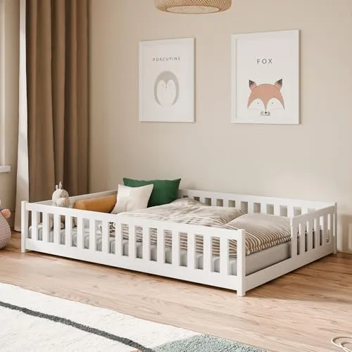 Kids Collective Kinderbett Bodenbett 140x200 cm mit Rausfallschutz - Modernes Bodenbett nach Montessori für kinderfreundliche Sicherheit und einfache Handhabung. Mit stabiler Konstruktion aus Kiefernholz und Lattenrost für optimalen Komfort im Kinderzimmer.