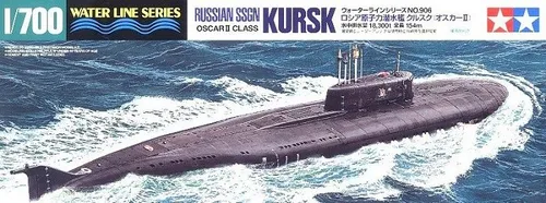 Tamiya 31906 - 1/700 Wl Russian Ssgn Submarine Oscar II Class 