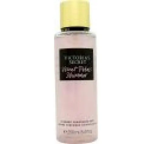 Victoria's Secret Velvet Petals Shimmer Bodyspray 250 ml - Verleihen Sie Ihrer Haut einen Hauch von Glanz mit dem Velvet Petals Shimmer Bodyspray. Ideal für den täglichen Gebrauch, sorgt es für ein frisches Gefühl und einen betörenden Duft.