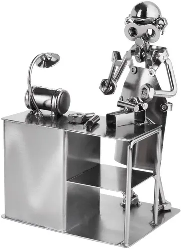 BRUBAKER Schraubenmännchen Bastler - Handgefertigte Metallfigur für Schrauber und Handwerker - Sammlerfiguren und einzigartige Handarbeit - jedes Schraubenmännchen ist ein Unikat, ideal als originelles Geschenk für Bastler und Handwerker zu jedem Anlass.