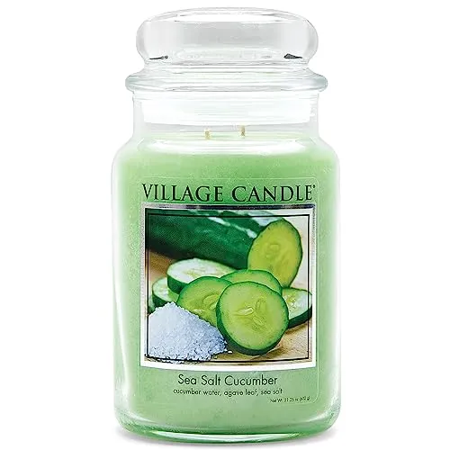 Village Candle Sea Salt Cucumber 602g - Duftkerze mit erfrischender Gurken- und Meersalznote, ideal für entspannende Momente und eine angenehme Raumatmosphäre.