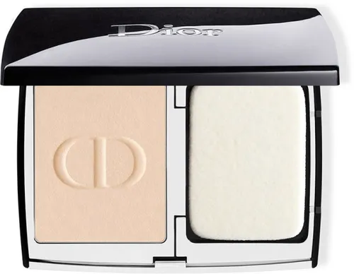 DIOR Forever Natural Velvet Kompakt-Foundation 1N Neutral - Make-up mit 90 % natürlichen Inhaltsstoffen für matte Perfektion und 24H Halt. Ideal für einen gleichmäßigen Teint und verbesserte Hautqualität.