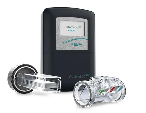 BAYROL Automatic Salt AS5 Salzelektrolyse mit WiFi-Modul - Poolzubehör mit WLAN-Anbindung für sichere Wasserdesinfektion, besonders geringer Salzgehalt von nur 1,5 g/l und modernes Touchscreen-Design.