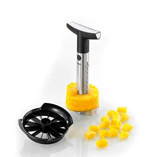 Gefu 13500 Ananasschneider Professional - Obstschneider für müheloses Schneiden von Ananas in 12 mundgerechte Stücke; hochwertige, spülmaschinenfeste Edelstahlklinge und ergonomisches Design für optimale Handhabung.