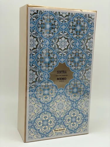 Memo Paris Sintra Eau De Parfum 75ml Unisex - Magische Duftreise - Unisex Duft mit blumigen und orientalischen Noten, inspiriert von den Gärten Portugals. Sintra vereint Eleganz und Raffinesse für jeden Anlass.