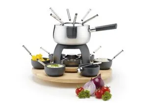 MÄSER Fondue-Set, 23-teilig - Komplettes 23-teiliges Fondue-Set aus Edelstahl, induktionsgeeignet und ideal für festliche Anlässe oder spontane Zusammenkünfte.