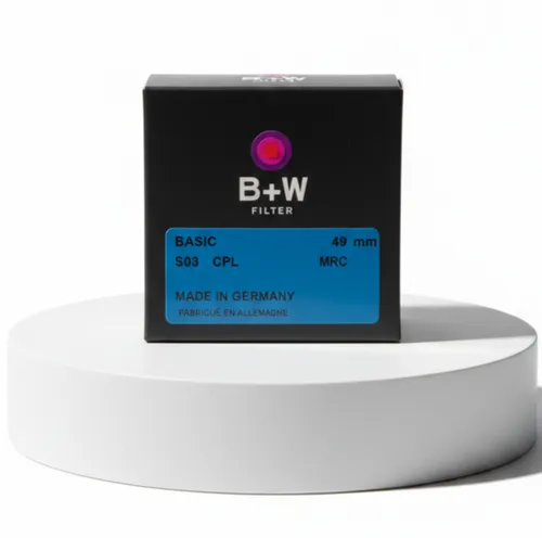 B+W Basic CPL Polfilter MRC 49mm - Polarisationsfilter für lebendige Farben und optimale Bildqualität in der Fotografie