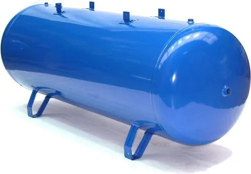 Druckluftkessel 500 L Druckluftbehälter 11bar liegend - Hochwertiger Druckluftbehälter mit 500 Litern und 11 bar Druck. Ideal für den professionellen Einsatz, ausgestattet mit verschiedenen Anschlussmuffen und stabilen Befestigungslaschen.
