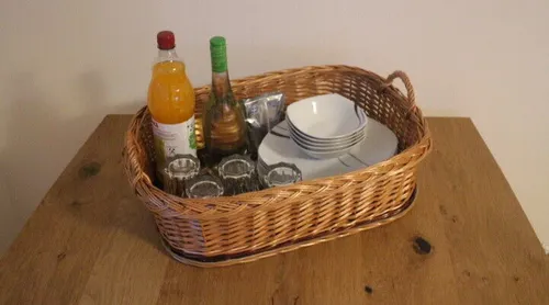 Weidentablett Serviertablett Tablett Weidenkorb Weide Korbtablett Motiv Präsent