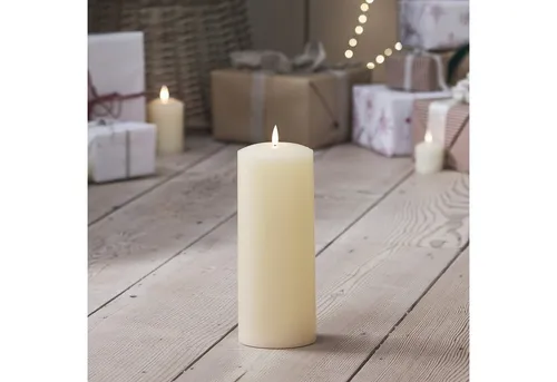 Lights4fun TruGlow® LED Stumpenkerze 25cm von Lights4fun