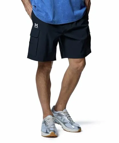 Under Armour Vibe Woven Cargo Short XXL - Modische Shorts für Männer, atmungsaktiv und wasserabweisend dank UA Storm-Technologie, ideal für Sport und Freizeit.