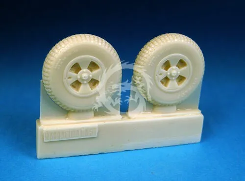DH Hornet / Sea Hornet mainwheels BarracudaCast BR48216 Set Spur 1/48