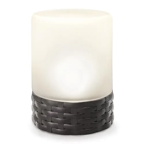 Esotec Solarleuchte Dekoleuchte Rattan Style - Wetterfeste Tischleuchte aus Echtglas mit Rattan-Sockel, ideal für den ganzjährigen Einsatz im Garten. Integrierter Akku und Lichtsensor sorgen für automatisches Ein- und Ausschalten.