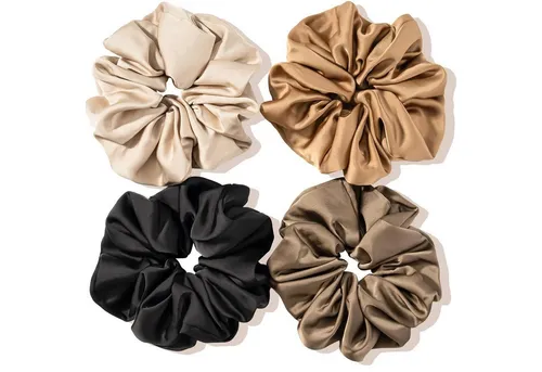 Große Seidensatin-Haargummis Scrunchies für Damen – 4 Farben - 4 Stück Haargummis aus seidigem Stoff für schonendes Haarstyling. Bequem und elastisch, geeignet für alle Haartypen. Ideal für verschiedene Anlässe und als Geschenk in einer eleganten Box.