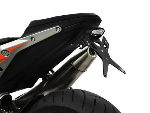 ZIEGER Kennzeichenhalter X-Line für KTM 790 Duke schwarz - Motorradlampen, modellspezifischer Kennzeichenhalter für KTM 790 Duke, inklusive Montageset und E-Prüfung für Sicherheit und Qualität.
