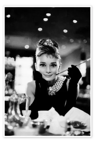 Posterlounge Wandbild Audrey Hepburn in Breakfast at Tiffany's, Celebrity Collection, erhältlich als Poster, Leinwandbild, Wandsticker oder Acrylglasbild