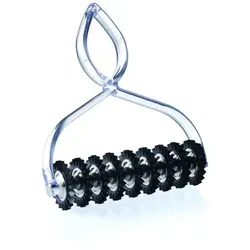 Marcato Pastabike - Pasta und Ravioli Wheel Cutter mit 9 austauschbaren Rädern - Nudelmaschinen: Der Pastabike ermöglicht präzises Schneiden von Teig für Pasta und Gebäck mit 9 austauschbaren Rädern, hergestellt in Italien aus lebensmittelgerechten Materialien.