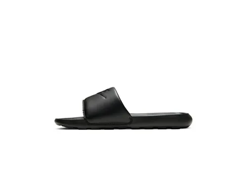 Nike Herren Victori Slipper - Schwarz/Tigerdruck, 45 EU - Dusch- & Badeschuhe für Herren mit neuem Riemendesign für mehr Platz und Tragekomfort. Die spezielle Außensohle sorgt für zusätzliche Traktion und hohe Qualität.