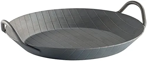Tornwald-Schmiede Bratpfanne: Kaltgeschmiedete Pfanne, 2 Griffe, Rautenprägung, Ø 24 cm, 2,9 cm hoch (Servierpfanne, Paellapfanne, Gusspfanne)