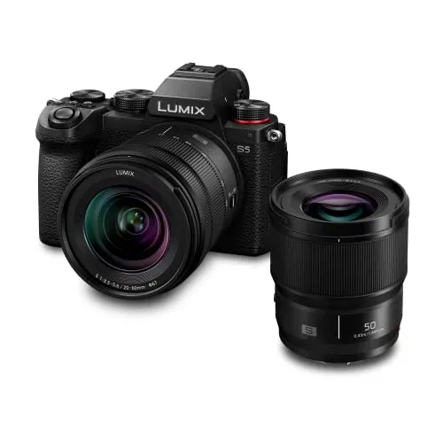 Panasonic LUMIX S DC-S5KCE-EG - Vollformatkamera Allround-Set mit 2 Objektiven - Spiegelreflex- & Systemkameras mit 24,2 MP Vollformatsensor für herausragende Bildqualität und professionellen 4K Videoaufnahmen, staub- und spritzwassergeschützt für extreme Bedingungen.