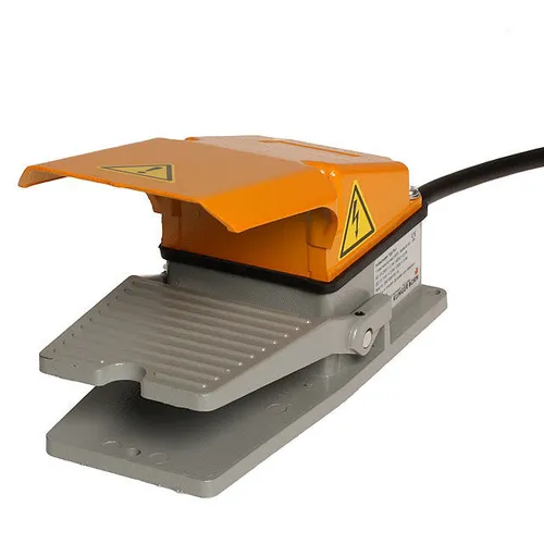 Fußschalter Fu1 mit Schutzhaube Fußpedal Trittschalter Schalter, Nr.: 0001.0001