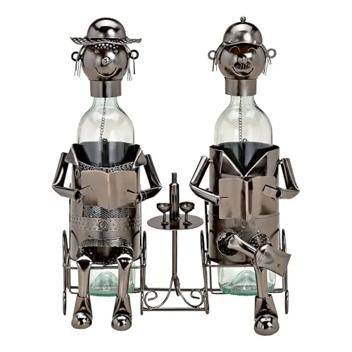 Spetebo Weinflaschenhalter anthrazit - Zwei Mann am Tisch - Weinregal mit dekorativem Flaschenhalter aus Metall, ideal für Freundschaftsgeschenke. Passt für Flaschen bis 8,5 cm Durchmesser und verleiht jedem Raum eine stilvolle Note.