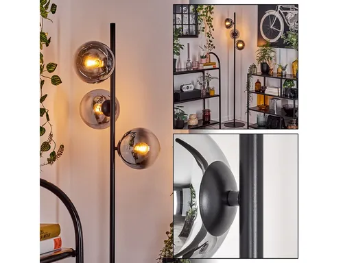 hofstein Stehlampe im Retro/Vintage-Design - Elegante Stehlampe aus Metall und Glas in Schwarz/Chrom/Rauch, ideal für Esszimmer, Flur oder Wohnzimmer. Fußschalter und Austauschbarkeit der Leuchtmittel sorgen für hohen Komfort.