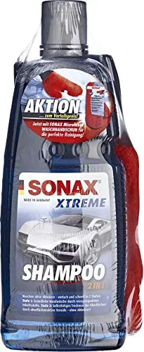 SONAX Xtreme Shampoo 2 in 1 (1 Liter) & WaschHandschuh - Kfz-Reinigungsmittel mit innovativer Trocknungshilfe für müheloses Waschen ohne Abledern. Inklusive praktischen Microfaser-Handschuh für schonende Reinigung aller Oberflächen.