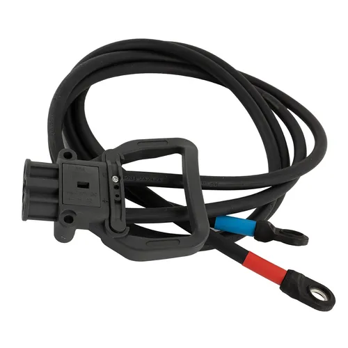 Q-Batteries Euro Din 80A Kupplung 25mm2 - Starthilfe Dose mit fest verbundenem Gehäuse und 1500mm Endableiter, ideal für zuverlässige Energieübertragung und einfache Handhabung.