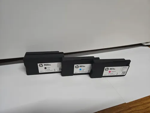 HP Tinte CN045AE 950XL schwarz in schwarz von HP