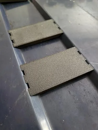 Generisch Sickenfüller für FIAT Ducato, Citroën Jumper, Peugeot Boxer - Wohnmobilausstattung, sorgt für glatte Flächen bei Dachfenstern und Solarplatten, einfach und schnell montierbar aus hochwertigem, wetterbeständigem Material.