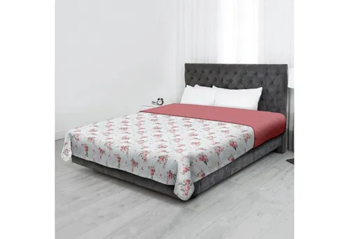 Bestlivings Tagesdecke 220x240 cm, mit Steppung in diversen Designs