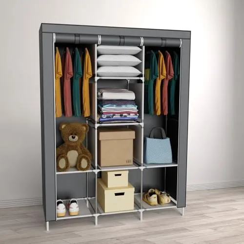 Coemo Kleiderschrank in grau von Coemo