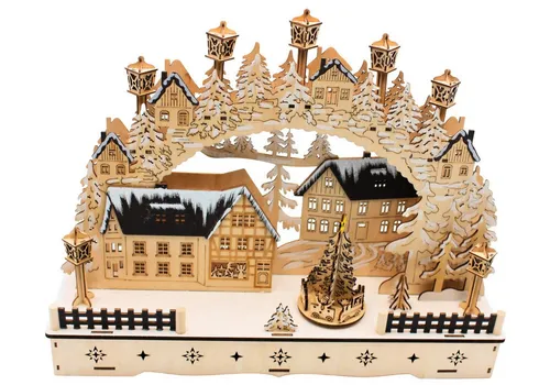 Dekohelden24 LED Schwibbogen aus Holz - Schwibbogen mit winterlicher Landschaft und Tannenbaum, ideal für festliche Innendekoration und stimmungsvolles Licht.