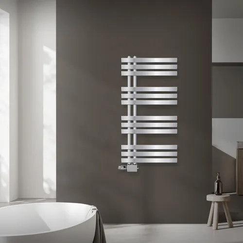 LuxeBath Badheizkörper Designheizkörper Handtuchwärmer - Heizkörper für Badezimmer, bietet effiziente Wärme und Komfort mit 12 Lamellen und 5 Heizstufen, ideal für warme Handtücher.