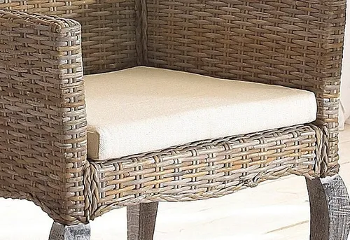 HOFMANN LIVING AND MORE Sitzkissen Stuhlparade in beige von HOFMANN LIVING AND MORE