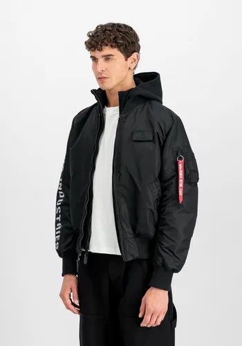 ALPHA INDUSTRIES MA-1 D-Tec Sleeve Embroidery Bomberjacke - Funktionsjacke für Herren mit abnehmbarer Sweatkapuze und stylischen Stickern, ideal für jeden Lifestyle und jede Wetterlage.