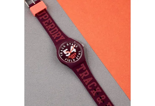 Superdry Quarzuhr SYL182RR - Armbanduhr für Unisex mit rotem Silikonarmband und schwarzem Zifferblatt, ideal für einen sportlichen Look.