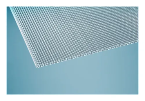 Einsteiger Polycarbonat Hohlkammerplatte 2100 x 4000 x 10 mm - Klar - 2811315 - Leichte und kostengünstige Polycarbonatplatte für Gewächshäuser, Wandverkleidungen und Dacheindeckungen. Hohe Bruchfestigkeit und langanhaltende Lichtdurchlässigkeit machen sie ideal für vielfältige Anwendungen.