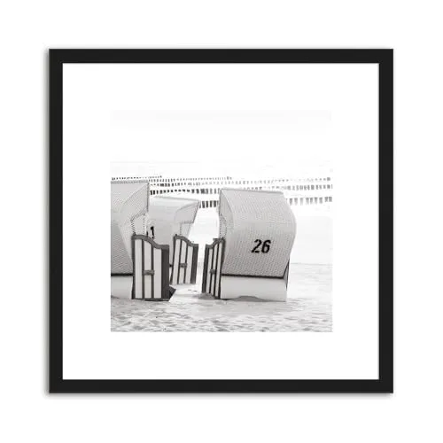 artissimo, Design-Edition, gerahmtes Poster, 30x30cm, PE6393-ER, Meer S&W: Strandkörbe, Bild, Wandbild gerahmt, Design-Poster mit Rahmen, schwarz-weiß Foto, Strand und Meer