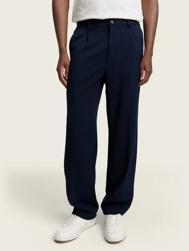 TOM TAILOR DENIM Herren Chinohose, Gr. 29, Länge 32, sky captain blau - Modische Herren-Stoffhose von TOM TAILOR DENIM im lässigen Loose Fit. Pflegeleichtes Webmaterial und Bügelfalte machen sie ideal für vielseitige Freizeitlooks.