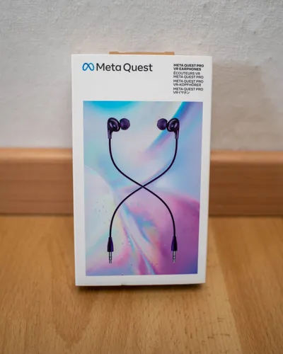 VR-Ohrhörer für Meta Quest Pro - Eigenständige Virtual Reality-Headsets mit dualen Treibern für detailreichen Sound und Geräuschunterdrückung. Komfortable Ohraufsätze sorgen für ein ungestörtes VR-Erlebnis.