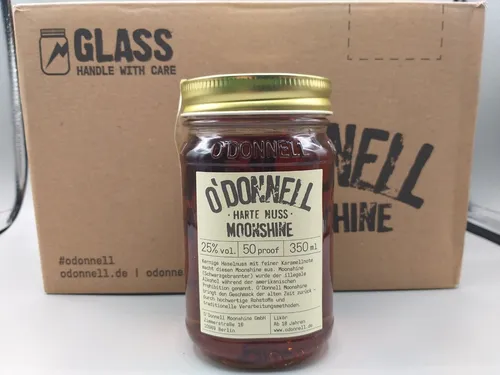 O'Donnell Moonshine Harte Nuss 25% - Haselnuss Likör aus Deutschland - Likör mit 25% Alkohol, verführt mit einem einzigartigen Haselnussgeschmack und kommt in einer praktischen 0,350 Liter Flasche.
