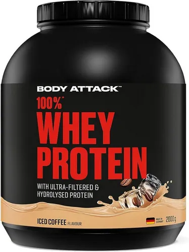 Body Attack 100% Whey Protein Iced Coffee - 2 kg - Cremiges Eiweißpulver mit Hydrolysat für sportliche Herausforderungen. Ideal für intensive Workouts und schnelle Regeneration. Genieß es in 16 verschiedenen Geschmacksrichtungen!
