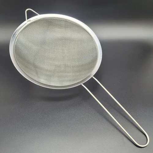Haushaltssieb Küchensieb Sieb Metall 20 cm Durchmesser Nudelsieb Mehlsieb