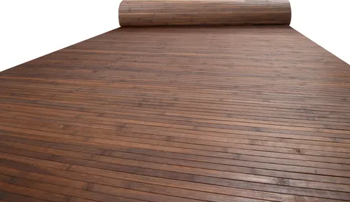 Wandverkleidung aus massiven Bambuslatten