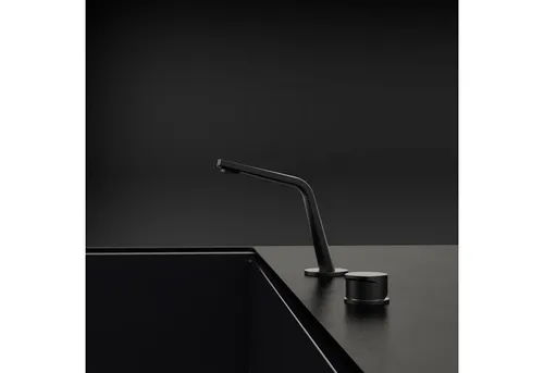 Bernstein Waschtischarmatur XELO-Flex 160 von BERNSTEIN