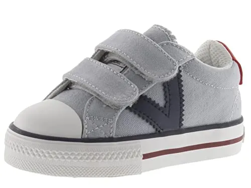 Victoria Unisex Low-Top Tribu Canvas Sneaker für Kinder - GRIS 28 - Stylische Canvas-Low-Top-Sneaker mit Klettverschlüssen, die das Anziehen erleichtern. Verstärkte Gummisohle für mehr Haltbarkeit und seitliches Victoria-Logo für einen coolen Look.